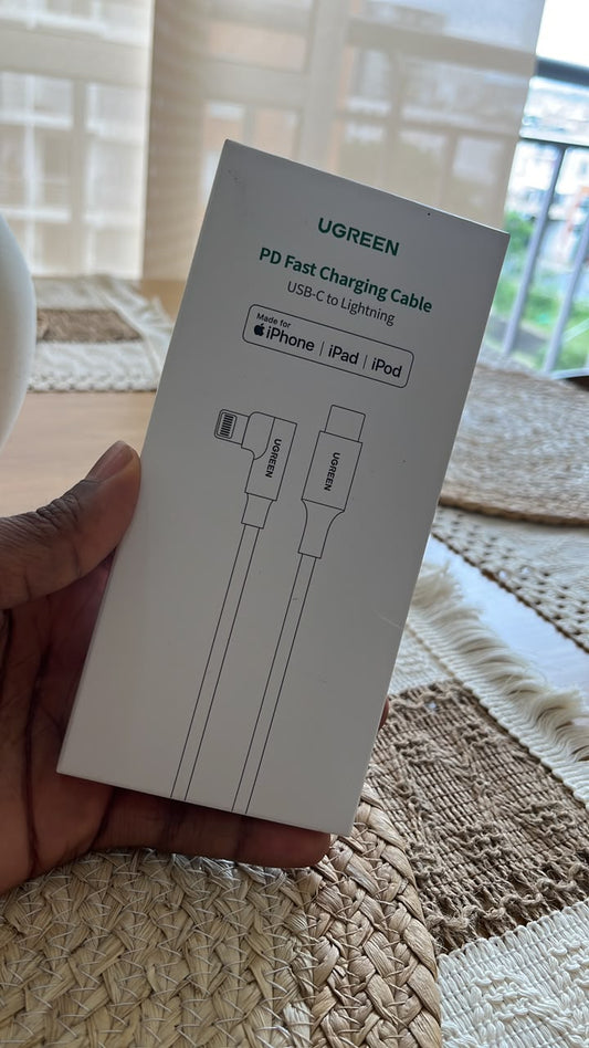 Cable UGREEN USB-C a Lightning 90° Original | Certificación MFi | Carga Rápida PD